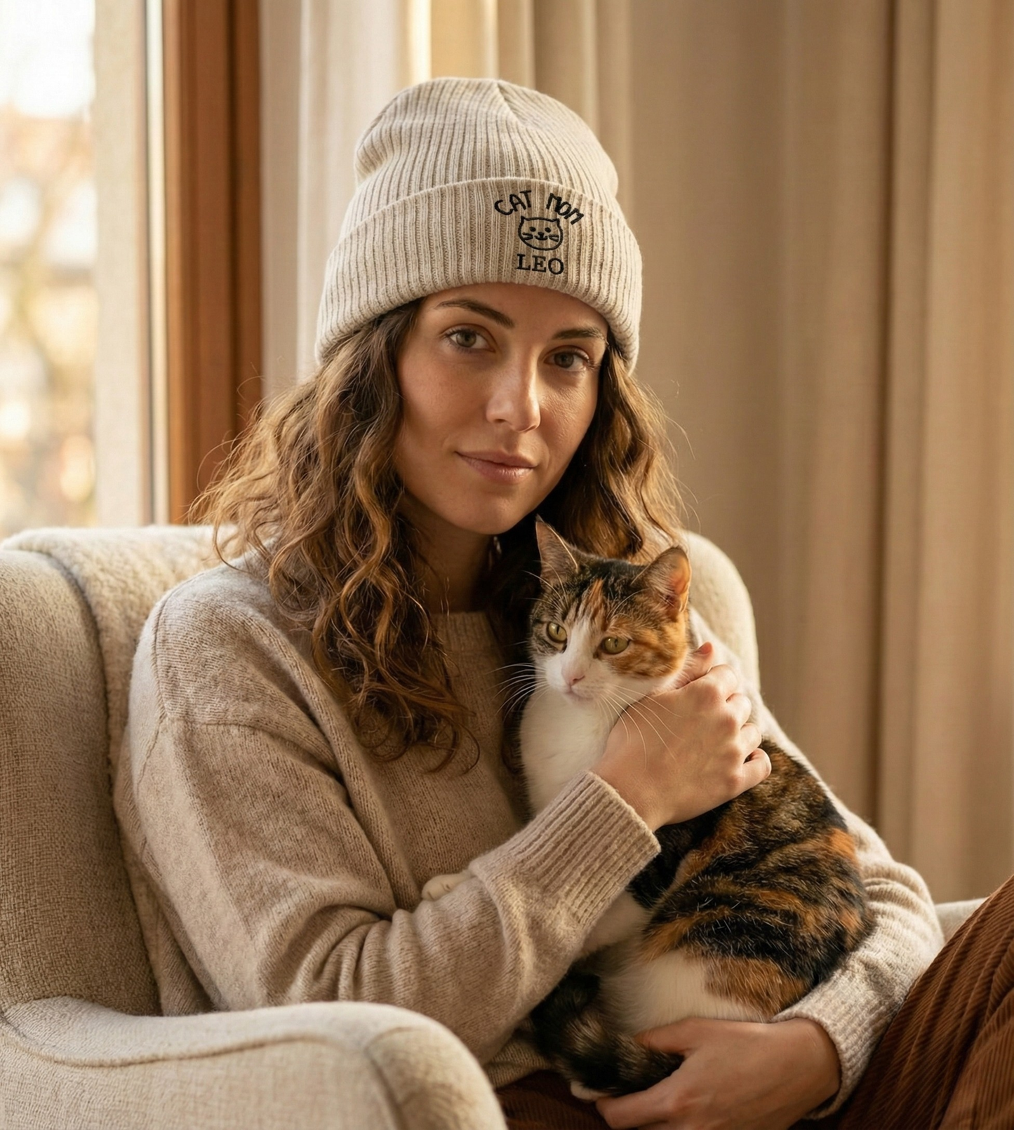 Berretto "Cat Mom" Ricamato personalizzabile con nome | 100% Cotone Bio 🐾